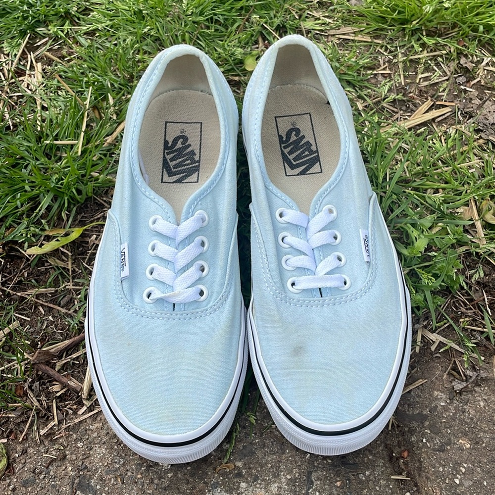 Vans Baby Blue Women’s Size 7.5 Canvas Lace Up Sneakers